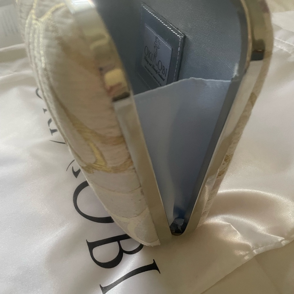 Vintage Silk Clutch - Picture 4 of 9